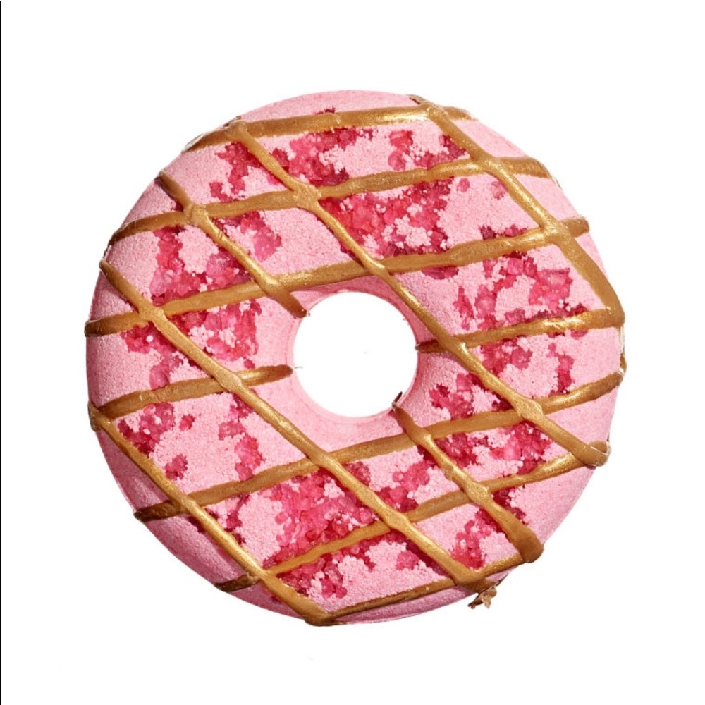 PINK VS donut 🍩 bath bomb NIB
